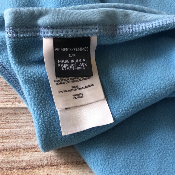 Mountain hardware vintage baby blue reversible pullover. Size small. - Picture 6 of 11